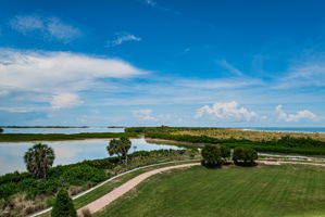 Balcony View4