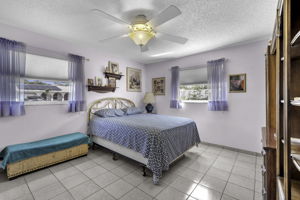  Photo 36