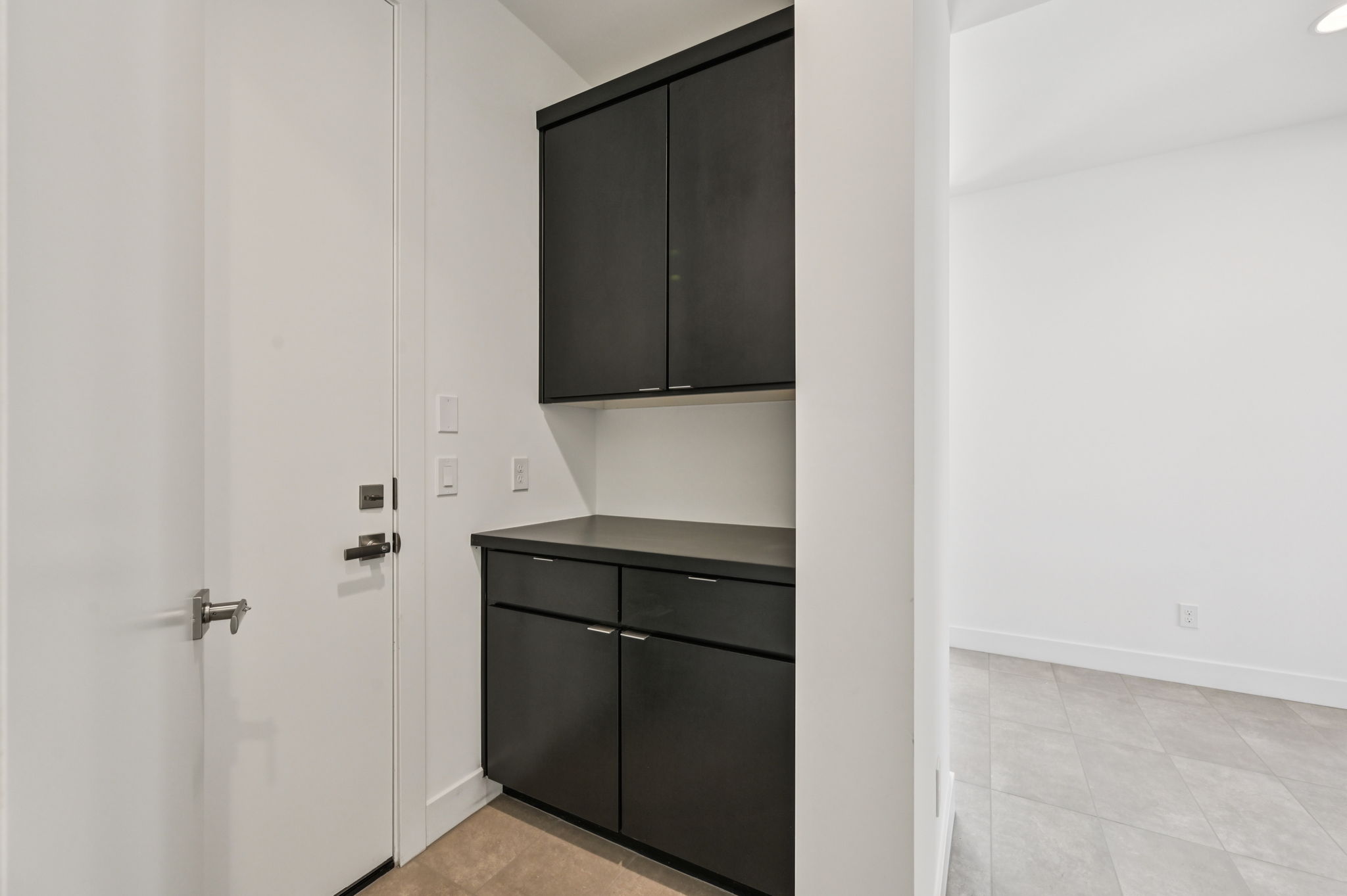 7950 W Griswold-026