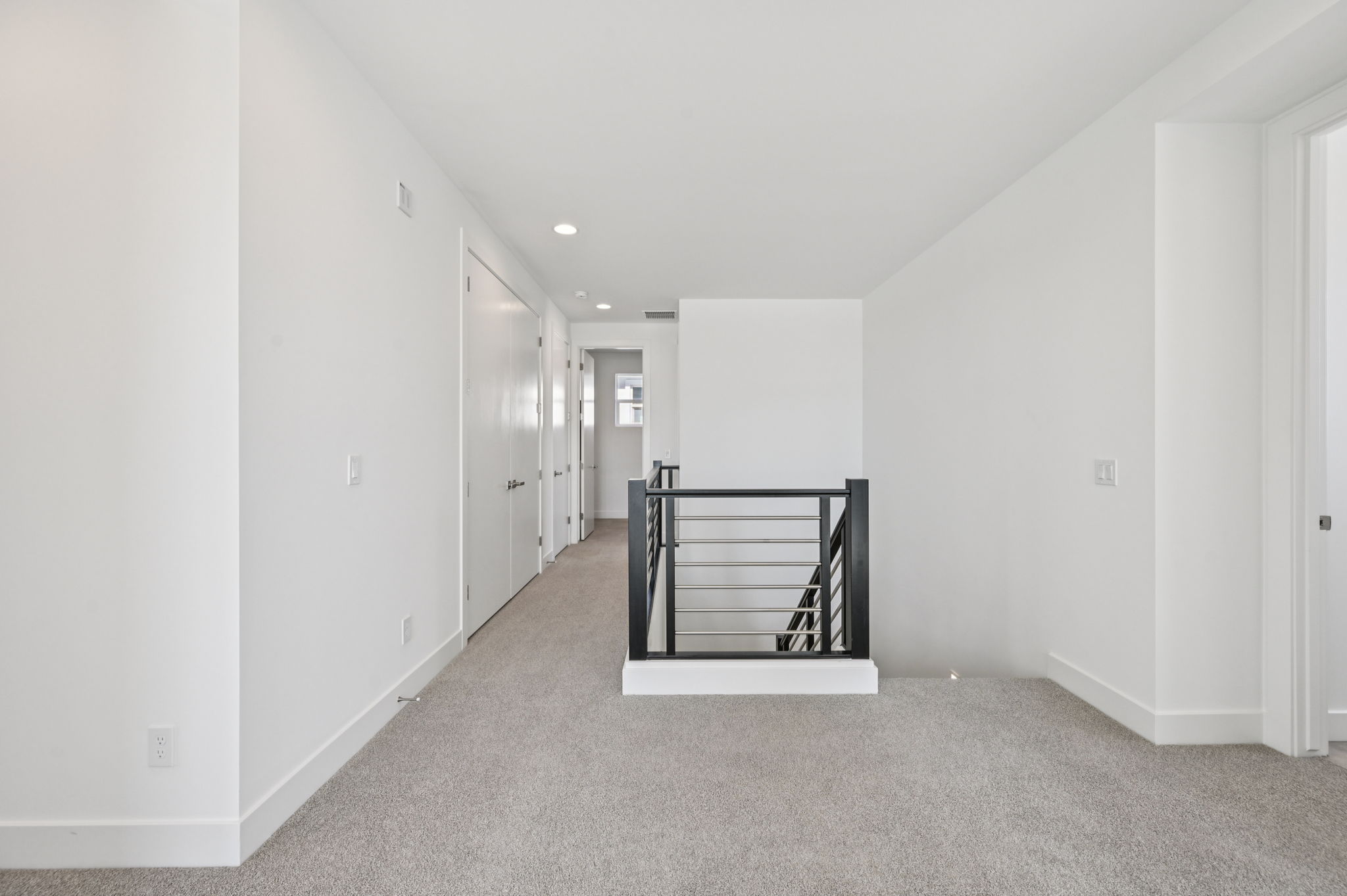 7950 W Griswold-030