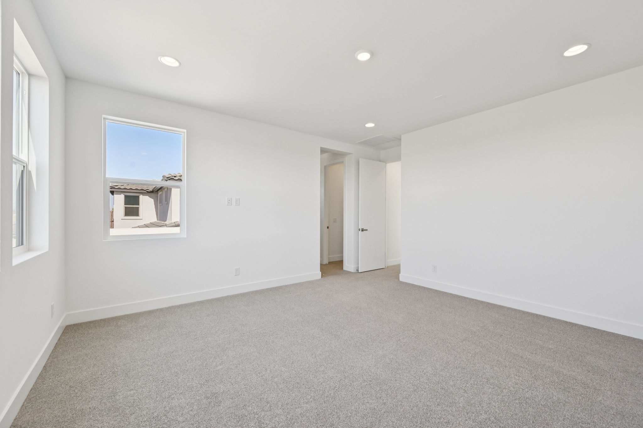 7950 W Griswold-044