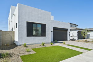 7950 W Griswold-002