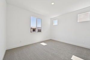 7950 W Griswold-022