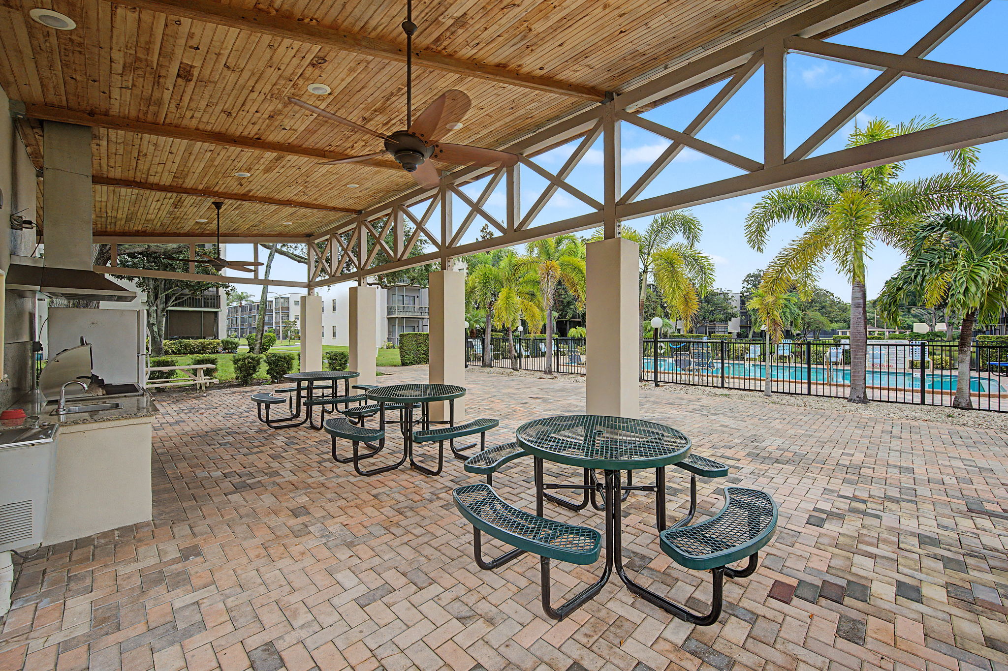 Patio2