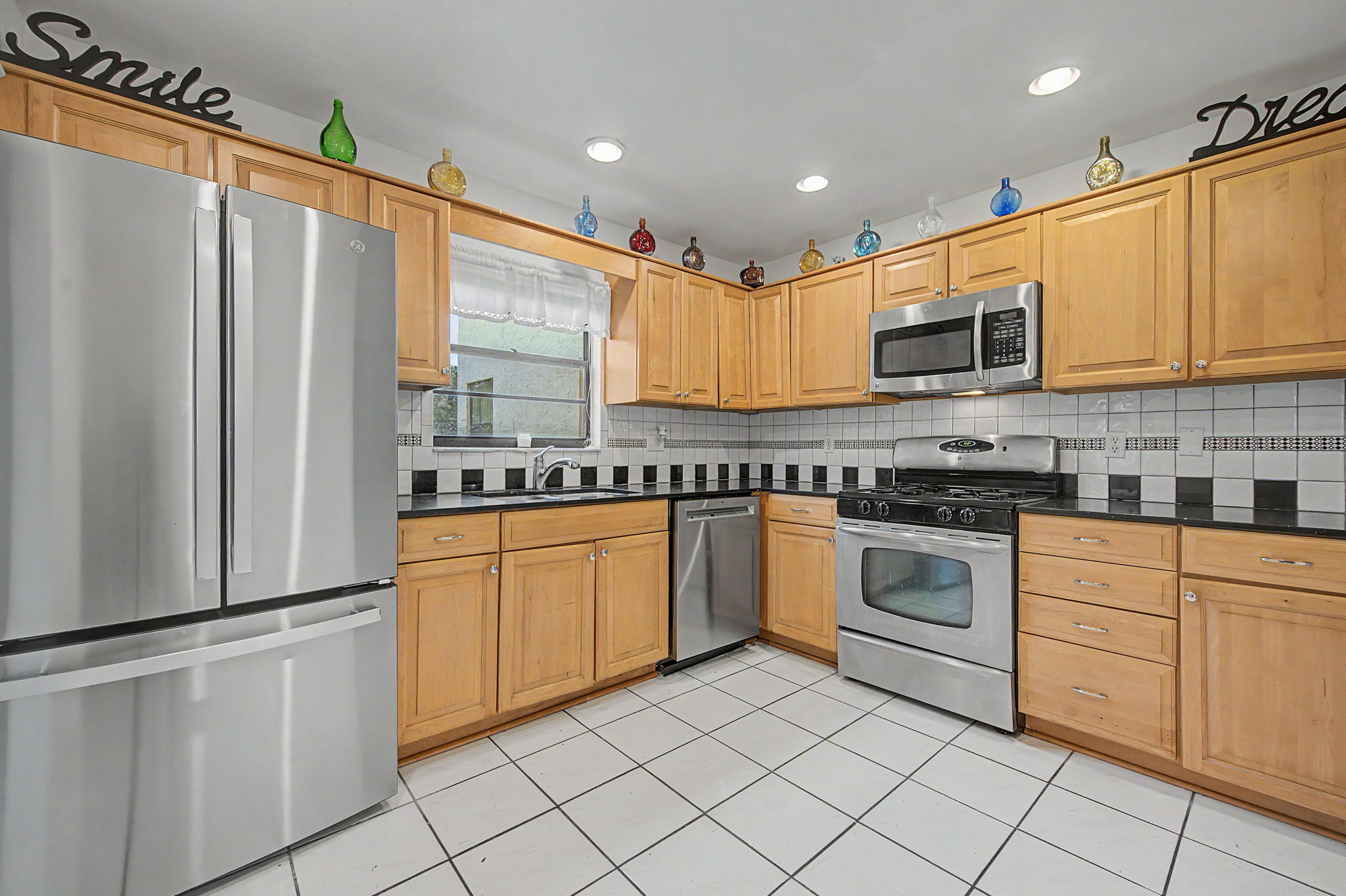 Kitchen1