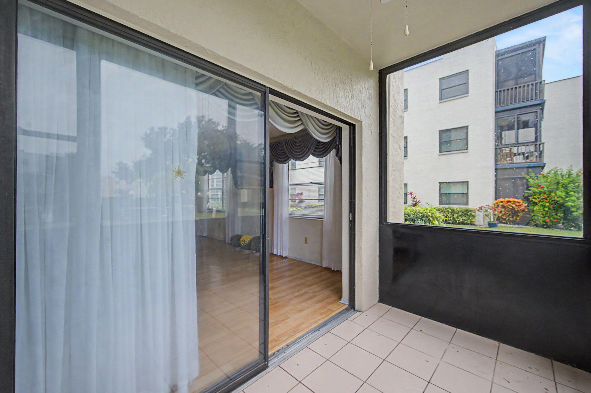 Sun Room3