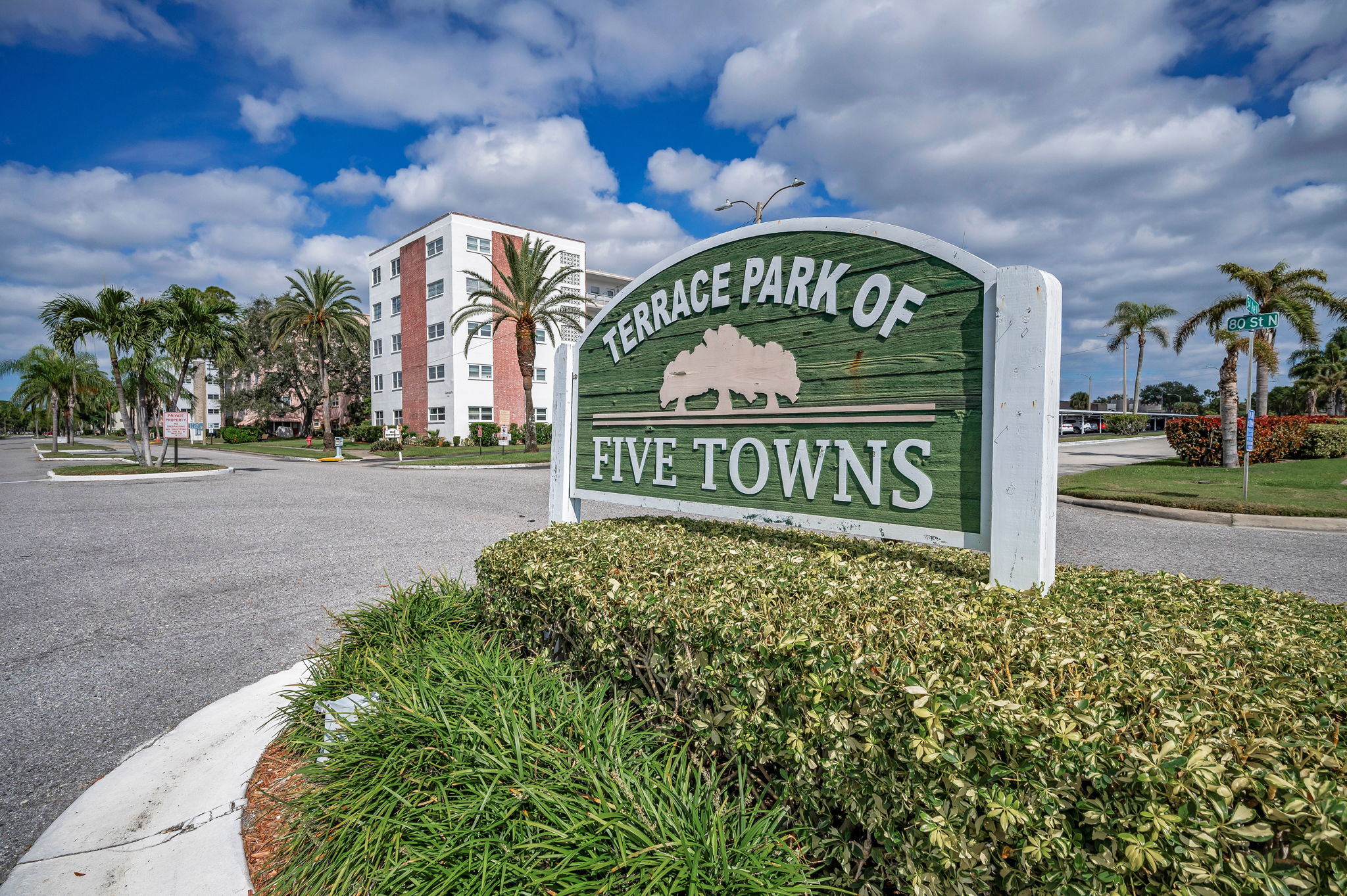 1a-Terrace Park of Five Towns Sign