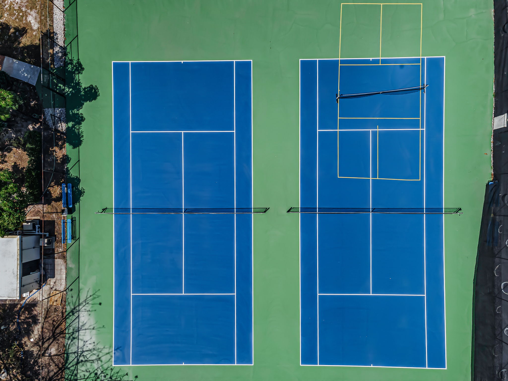 Tennis and Pickleball Courts19