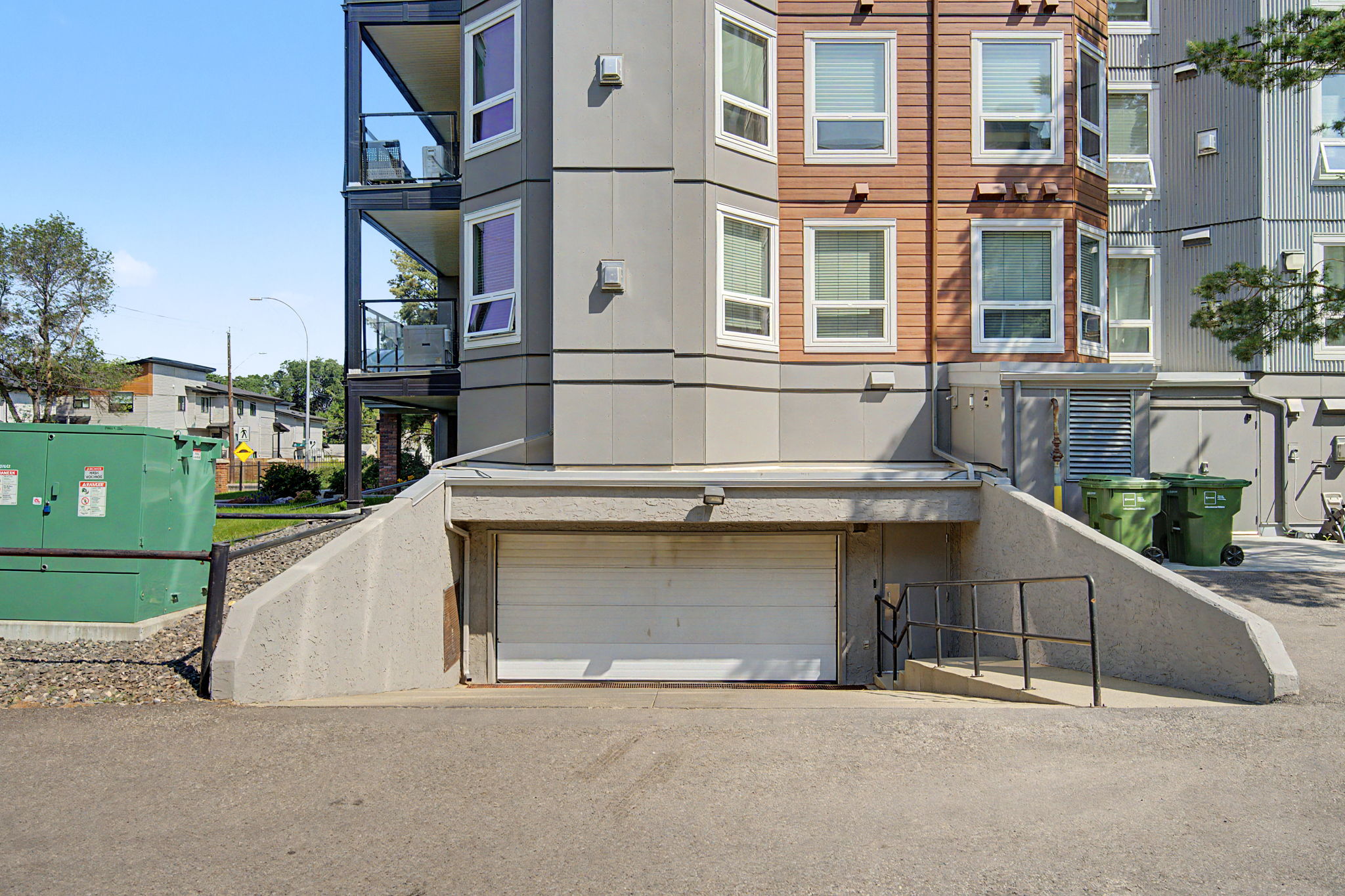  Photo 48