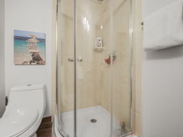  Photo 52