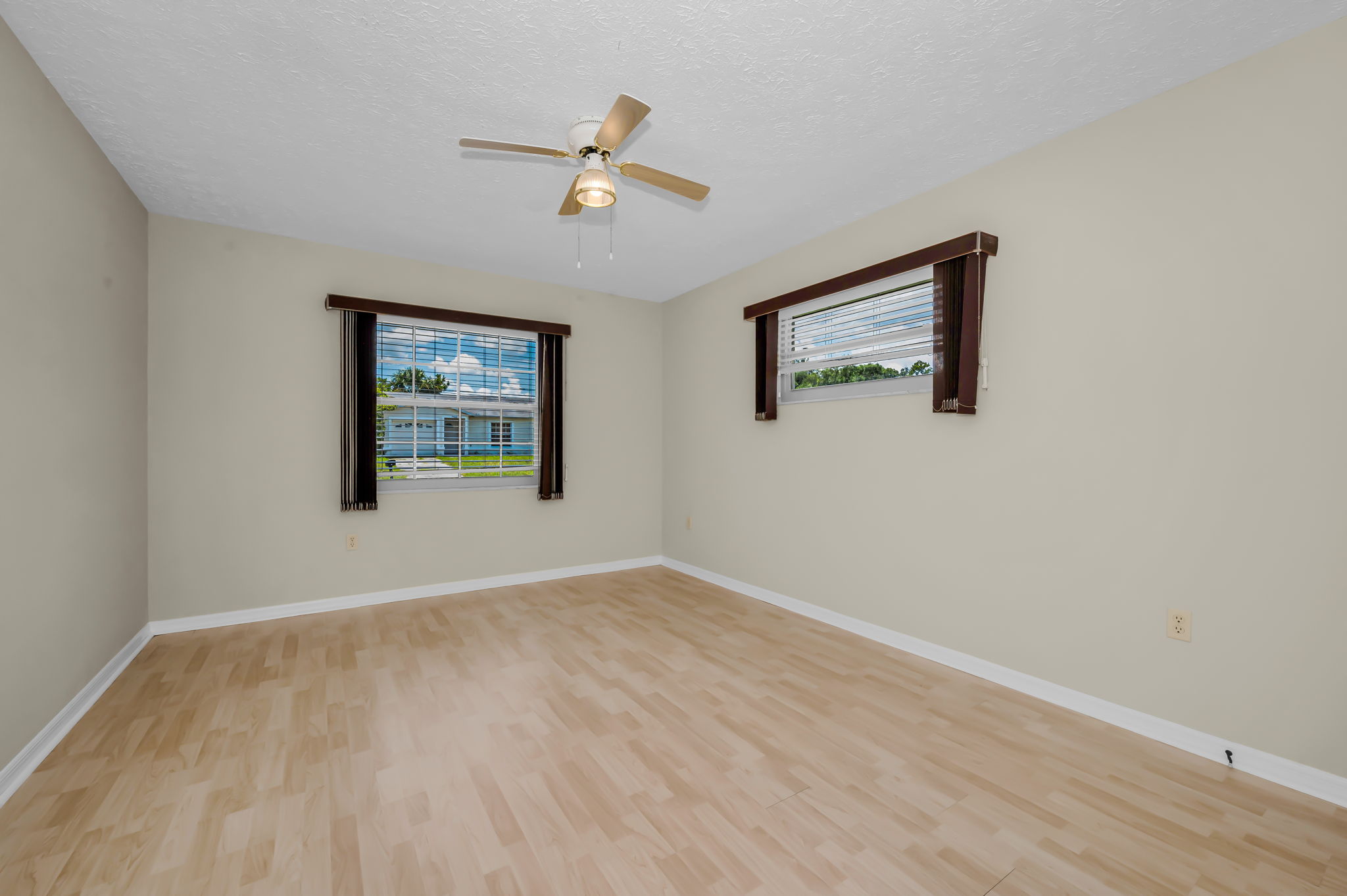 Bedroom2a