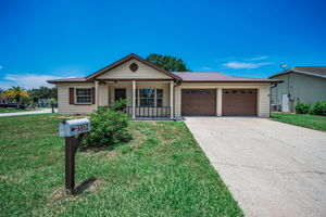 Front Exterior2