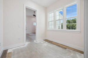  Photo 47
