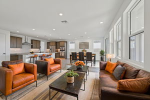 7956 W GRISWOLD RD-006 virtually staged