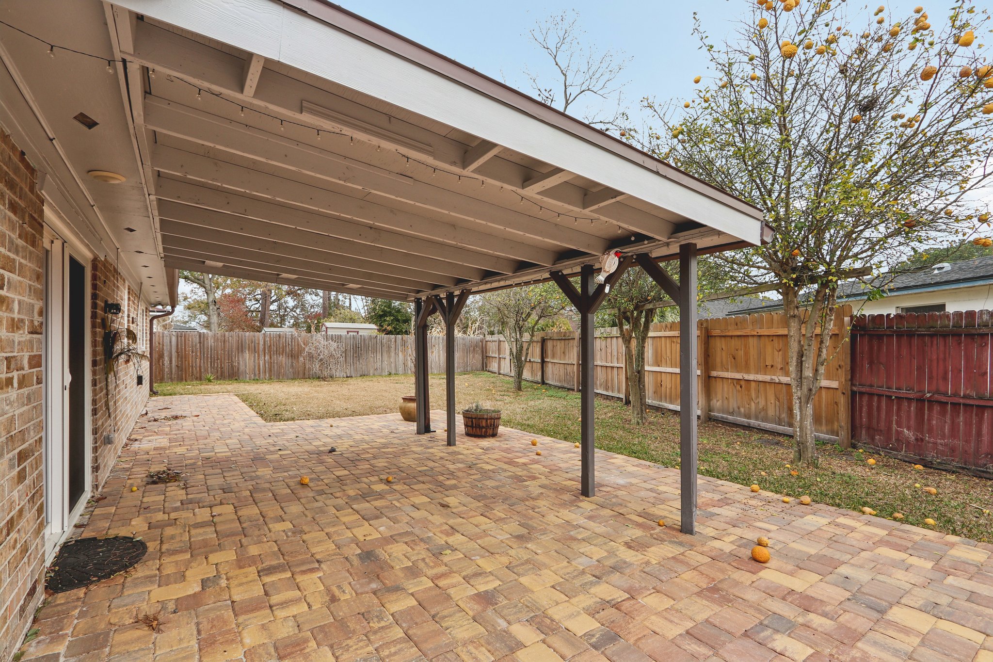 Jolliet Dr-S1202-029.jpg