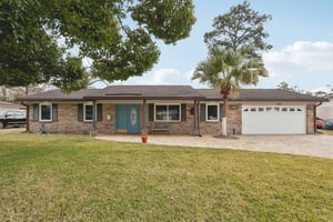 Jolliet Dr-S1202-003.jpg