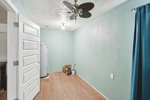 Jolliet Dr-S1202-028.jpg