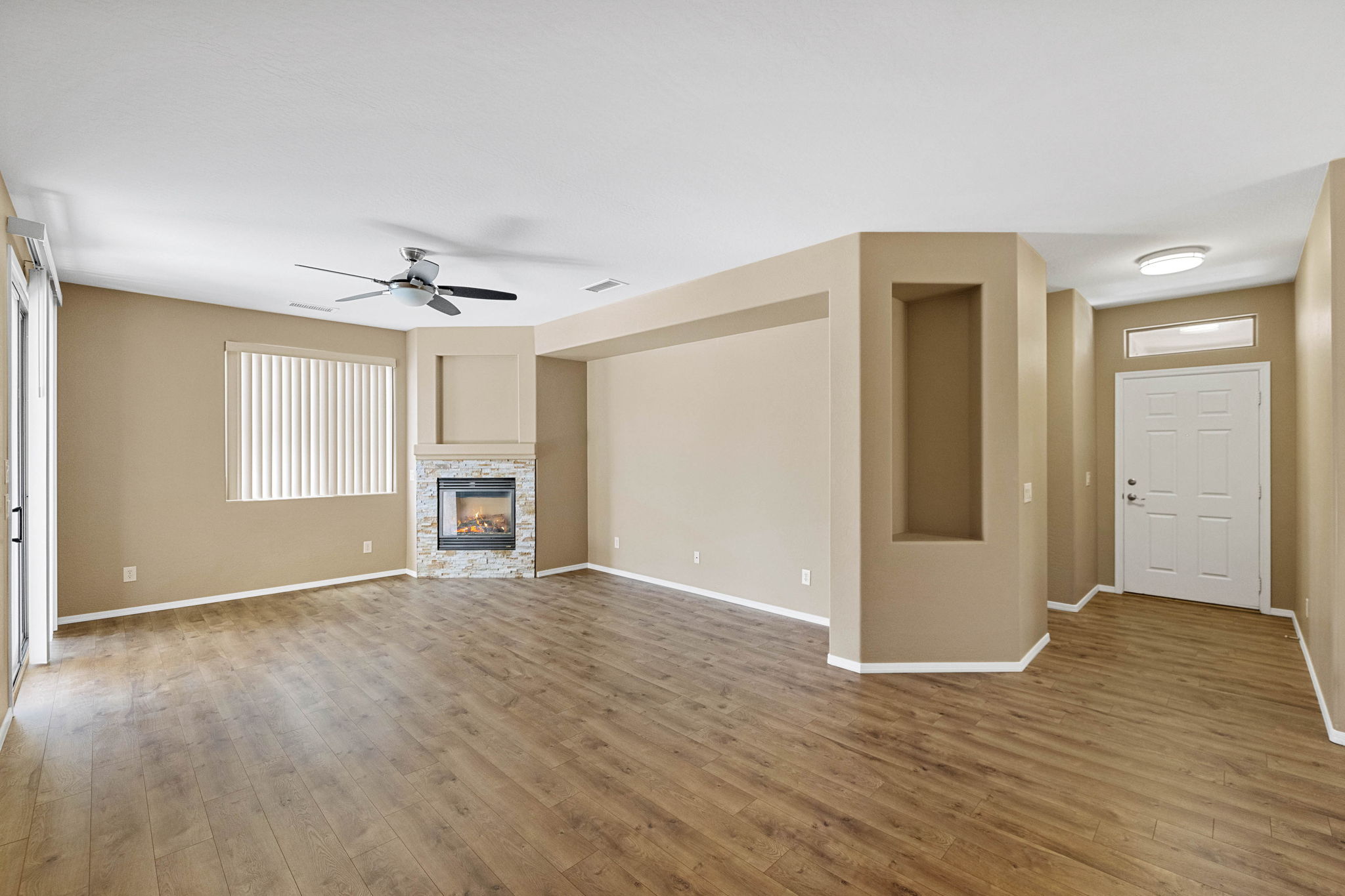 Living Room (1)
