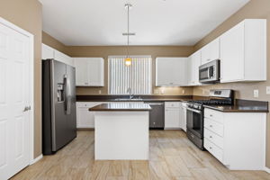 Kitchen (1)