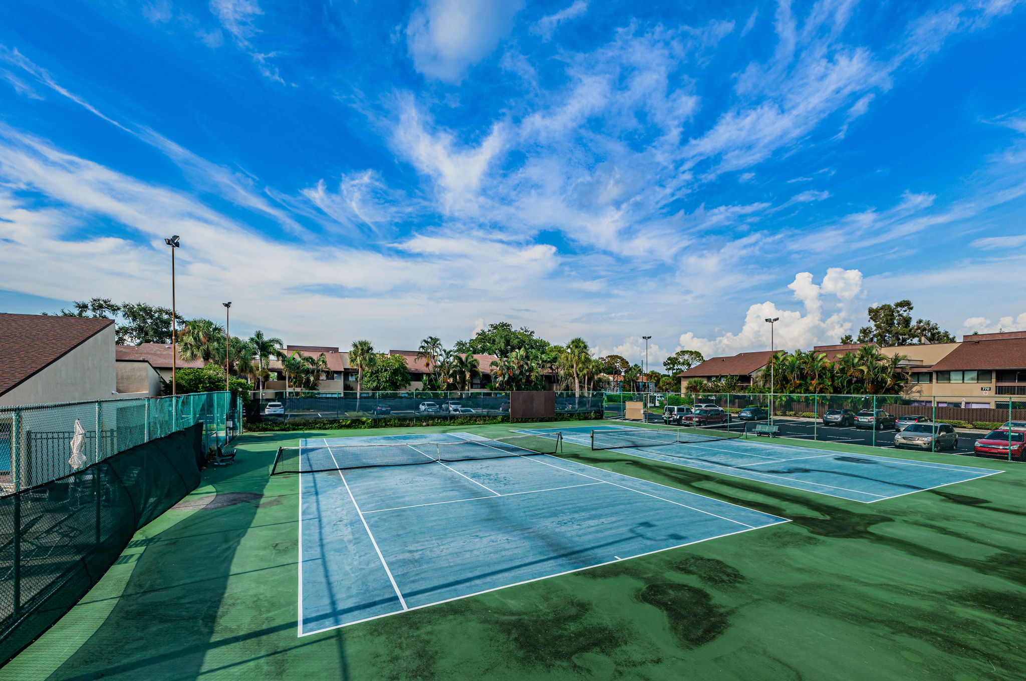 Village Lake Tennis Courts