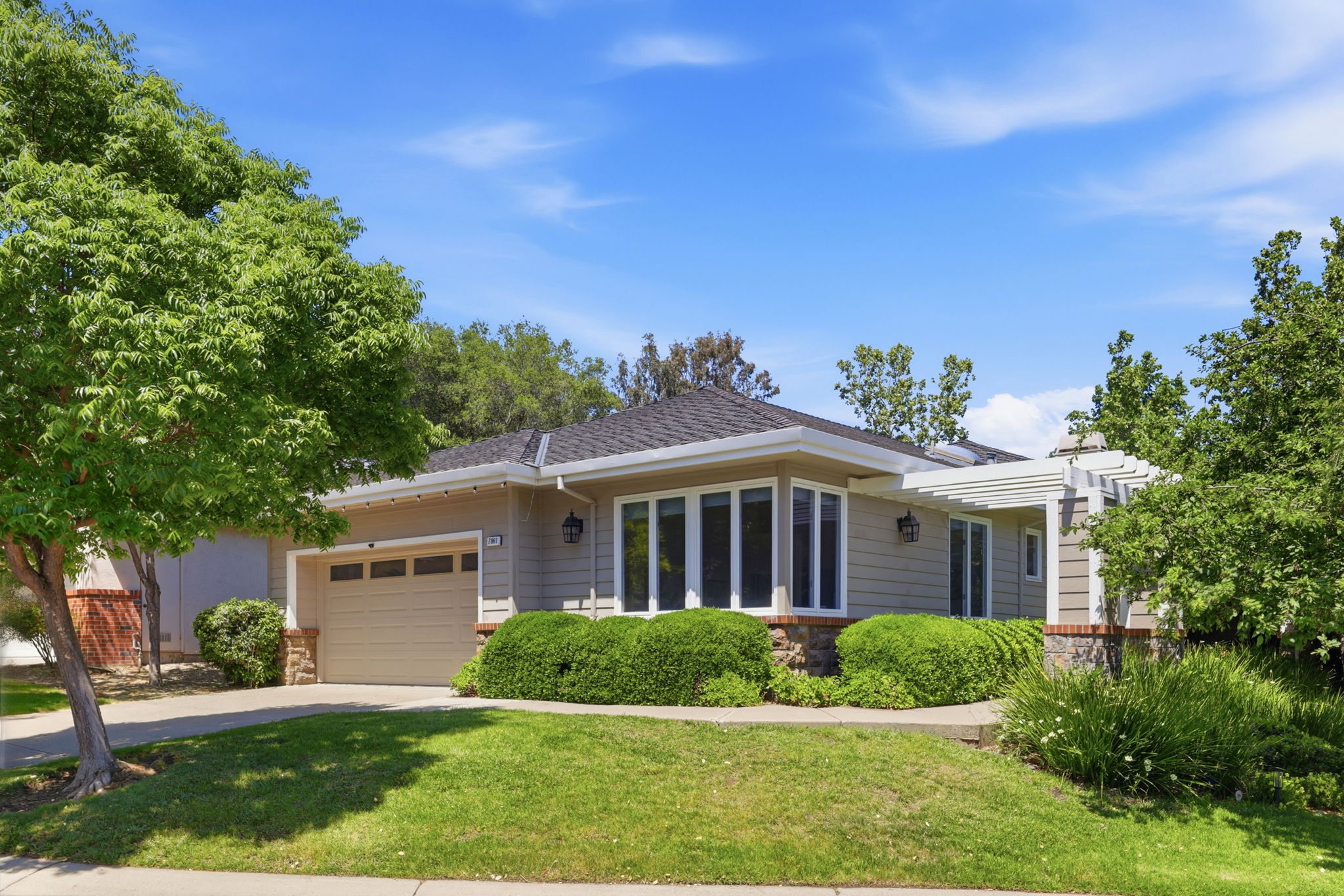 002_F8_7961 Kemper Ct