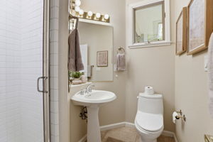 024_F8_7961 Kemper Ct