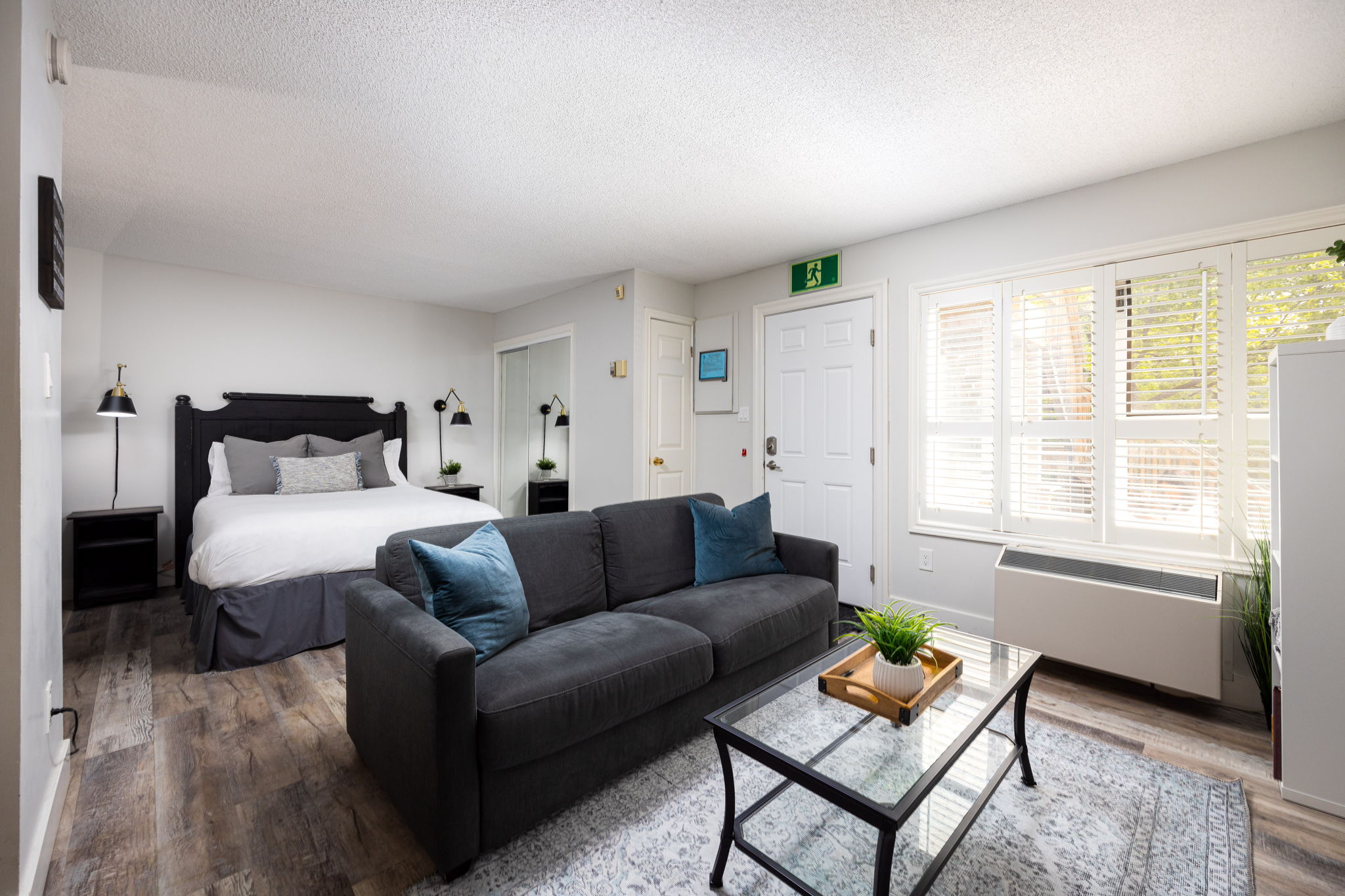 Blue Mountain property showcase — delivered property photograph 5
