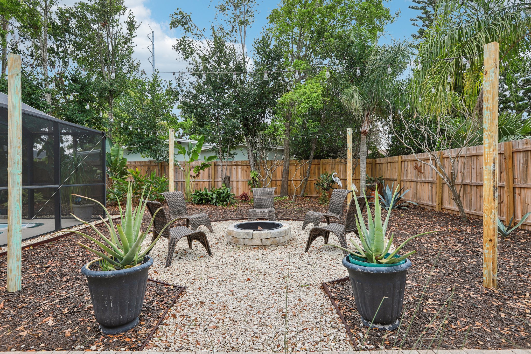 Lakeside Dr-S1703-044.jpg