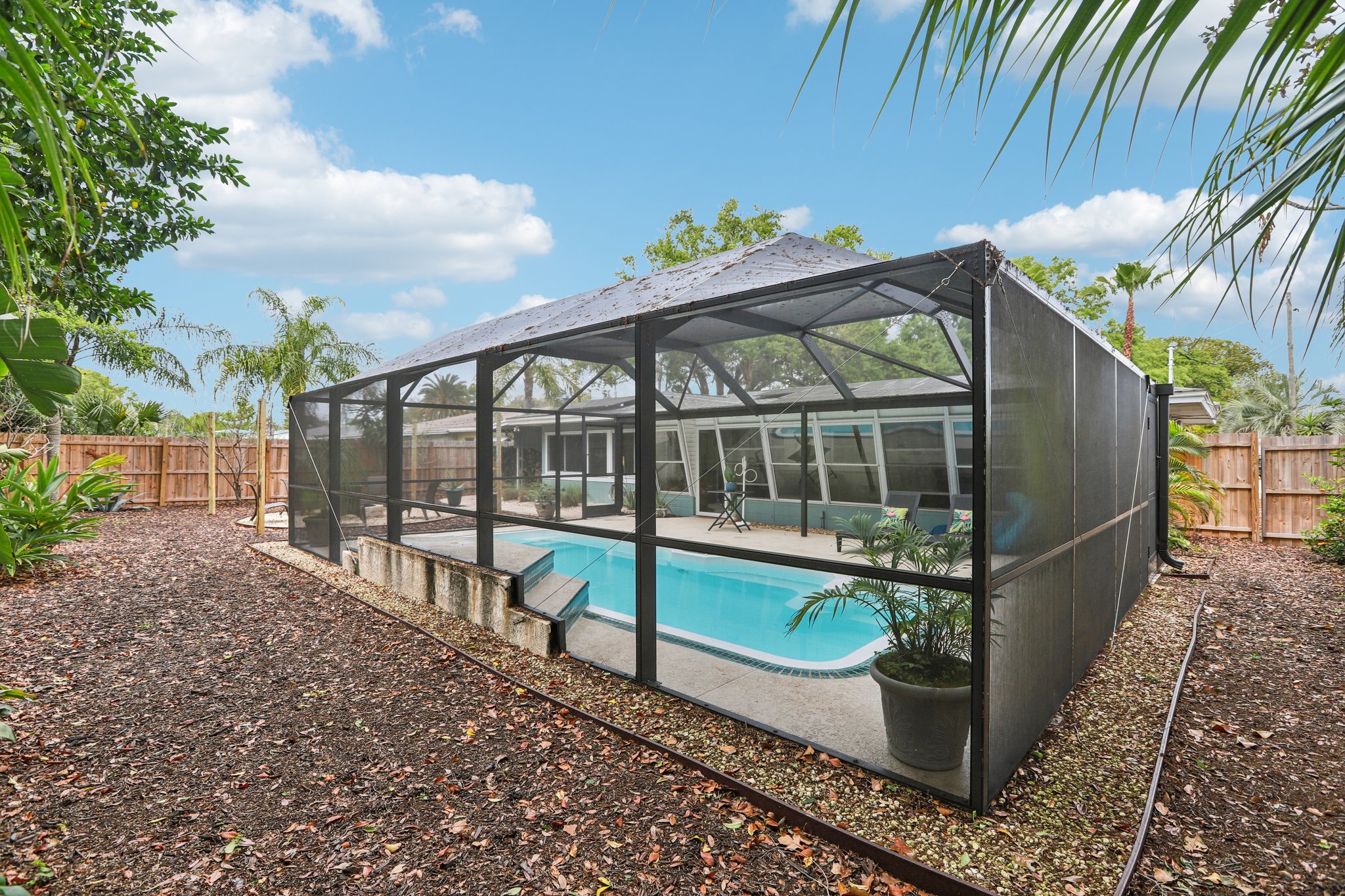 Lakeside Dr-S1703-048.jpg