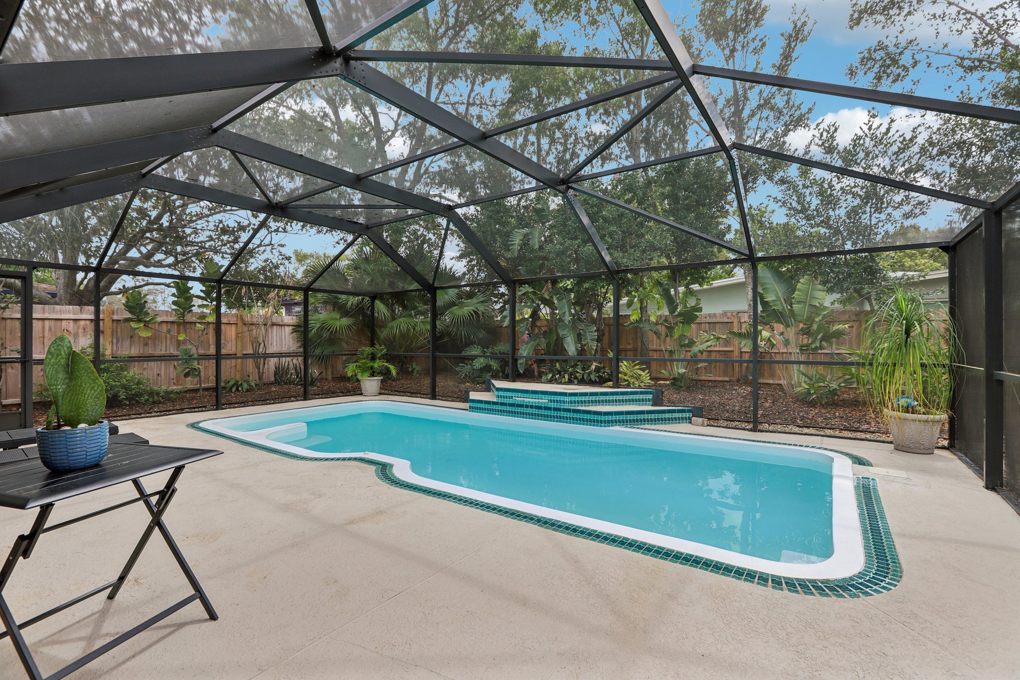 Lakeside Dr-S1703-052.jpg