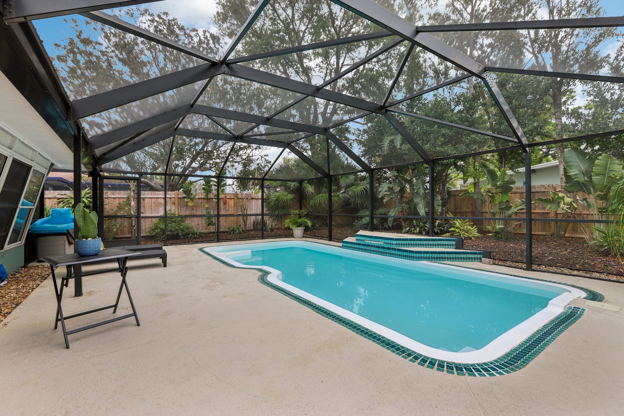 Lakeside Dr-S1703-053.jpg