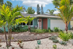 Lakeside Dr-S1703-006.jpg