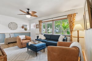 Lakeside Dr-S1703-015.jpg