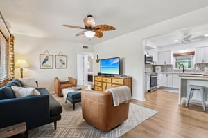 Lakeside Dr-S1703-016.jpg