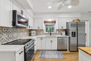 Lakeside Dr-S1703-018.jpg