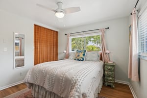 Lakeside Dr-S1703-026.jpg