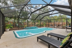 Lakeside Dr-S1703-050.jpg