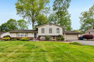 Glen Oaks Dr-S1305-001.jpg
