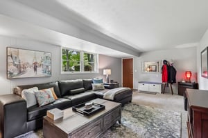 Glen Oaks Dr-S1305-011.jpg