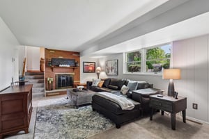 Glen Oaks Dr-S1305-012.jpg