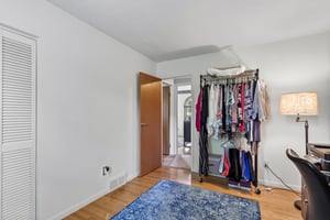 Glen Oaks Dr-S1305-033.jpg