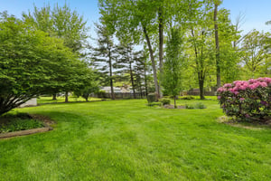 Glen Oaks Dr-S1305-047.jpg