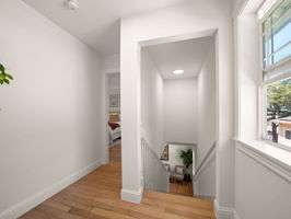  Photo 37