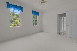  Photo 36
