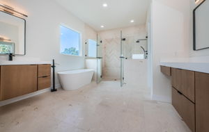 Primary Bathroom Alt2b