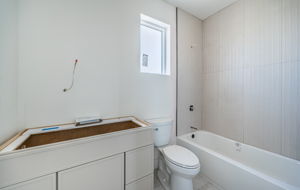 Upper Level Guest Bathroom3