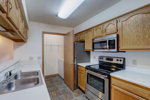 N 107th St 8-010