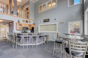 N 107th St 8-040