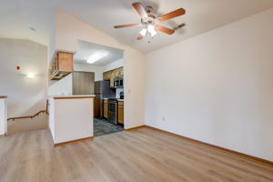 N 107th St 8-007