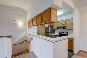 N 107th St 8-008